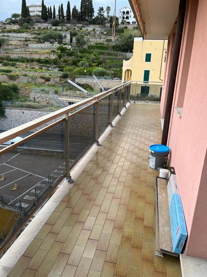 Il Giardino Segreto Bike Room Pietra Ligure Luaran gambar